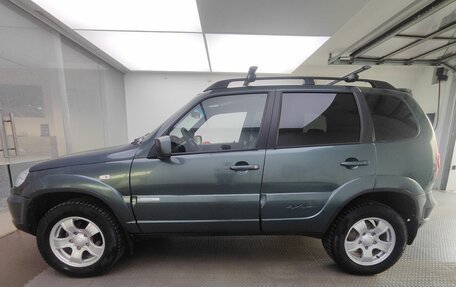 Chevrolet Niva I рестайлинг, 2011 год, 720 000 рублей, 10 фотография