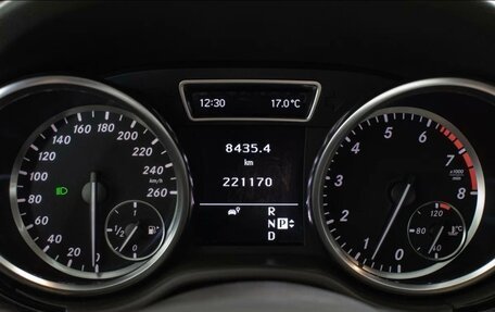 Mercedes-Benz M-Класс, 2012 год, 2 100 000 рублей, 11 фотография