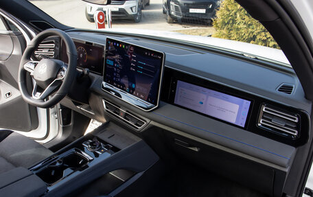 Volkswagen Tiguan, 2025 год, 5 199 000 рублей, 23 фотография