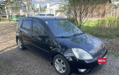 Ford Fiesta, 2005 год, 300 000 рублей, 3 фотография