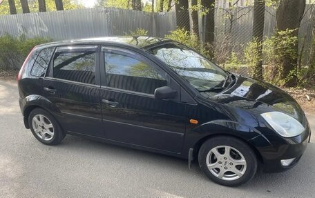 Ford Fiesta, 2005 год, 300 000 рублей, 24 фотография