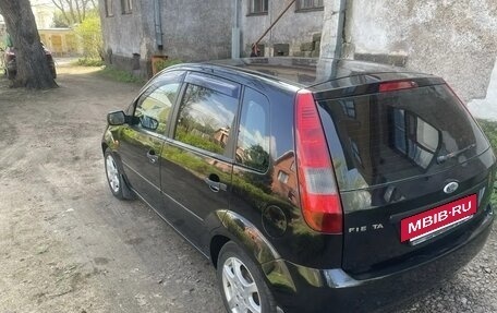 Ford Fiesta, 2005 год, 300 000 рублей, 15 фотография