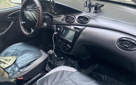 Ford Focus IV, 2001 год, 140 000 рублей, 4 фотография