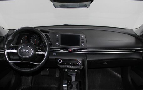 Hyundai Elantra, 2021 год, 2 469 900 рублей, 7 фотография