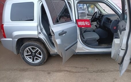 Jeep Liberty (Patriot), 2007 год, 829 000 рублей, 12 фотография
