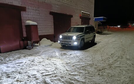 Jeep Liberty (Patriot), 2007 год, 829 000 рублей, 35 фотография