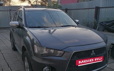 Mitsubishi Outlander III рестайлинг 3, 2011 год, 1 300 000 рублей, 5 фотография