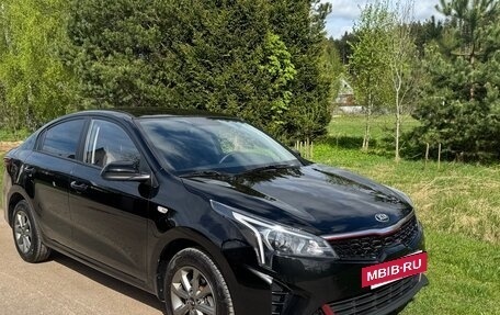 KIA Rio IV, 2020 год, 1 650 000 рублей, 10 фотография