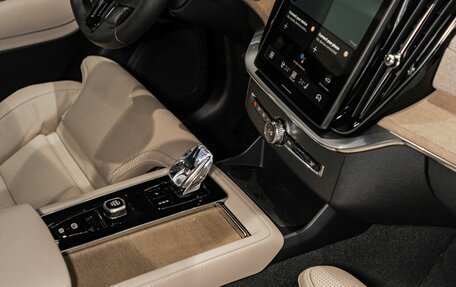 Volvo XC90 II рестайлинг, 2026 год, 14 500 000 рублей, 24 фотография