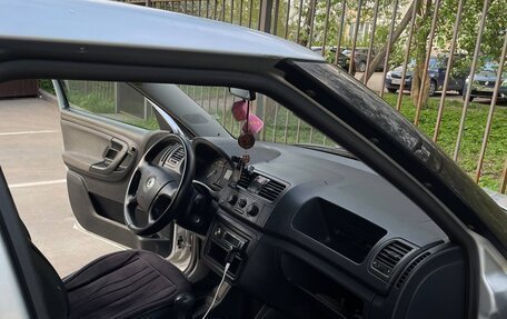 Skoda Fabia II, 2009 год, 305 000 рублей, 10 фотография