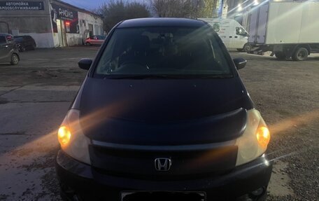 Honda Stream I рестайлинг, 2004 год, 550 000 рублей, 5 фотография