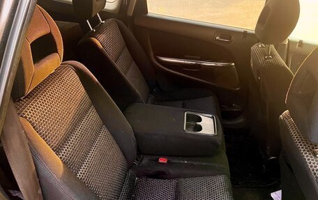 Honda Stream I рестайлинг, 2004 год, 550 000 рублей, 13 фотография