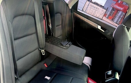 Audi A4, 2012 год, 1 400 000 рублей, 19 фотография