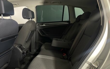 Volkswagen Tiguan II, 2018 год, 2 599 000 рублей, 37 фотография