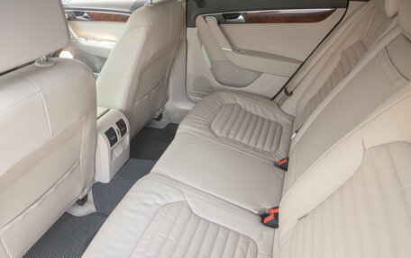 Volkswagen Passat B7, 2011 год, 998 000 рублей, 15 фотография