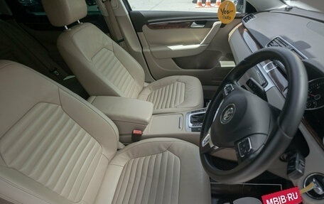 Volkswagen Passat B7, 2011 год, 998 000 рублей, 10 фотография