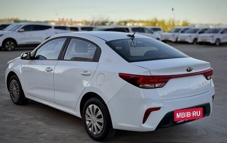 KIA Rio IV, 2020 год, 820 000 рублей, 4 фотография