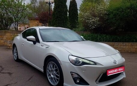 Toyota GT86 I, 2012 год, 2 390 000 рублей, 1 фотография