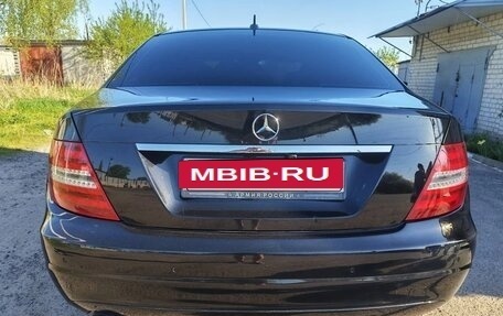 Mercedes-Benz C-Класс, 2013 год, 1 150 000 рублей, 4 фотография