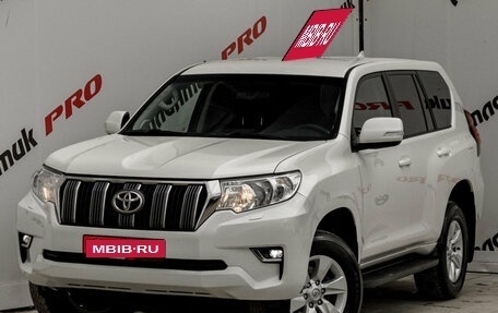 Toyota Land Cruiser Prado 150 рестайлинг 2, 2021 год, 5 600 000 рублей, 1 фотография