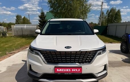 KIA Carnival, 2021 год, 3 900 000 рублей, 1 фотография