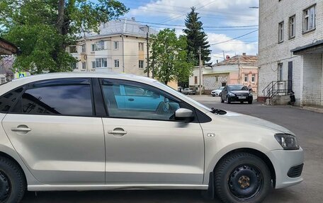 Volkswagen Polo VI (EU Market), 2010 год, 620 000 рублей, 2 фотография