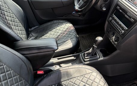 Skoda Rapid I, 2015 год, 860 000 рублей, 17 фотография