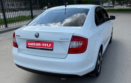 Skoda Rapid I, 2015 год, 860 000 рублей, 6 фотография