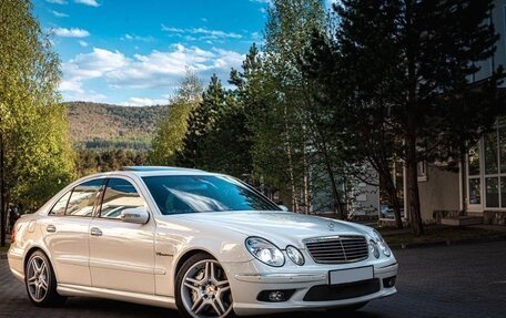 Mercedes-Benz E-Класс AMG, 2003 год, 2 100 000 рублей, 4 фотография