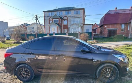Hyundai Solaris II рестайлинг, 2014 год, 725 000 рублей, 4 фотография