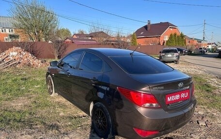 Hyundai Solaris II рестайлинг, 2014 год, 725 000 рублей, 2 фотография