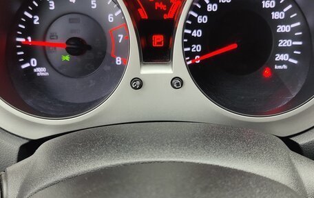 Nissan Juke II, 2011 год, 1 120 000 рублей, 13 фотография