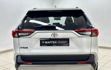 Toyota RAV4, 2020 год, 3 145 000 рублей, 5 фотография
