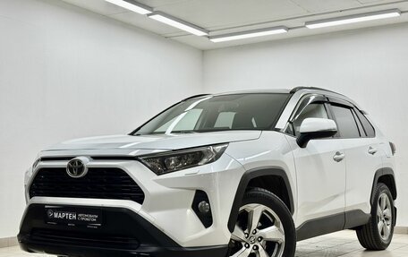 Toyota RAV4, 2020 год, 3 145 000 рублей, 7 фотография