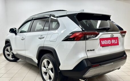Toyota RAV4, 2020 год, 3 145 000 рублей, 4 фотография