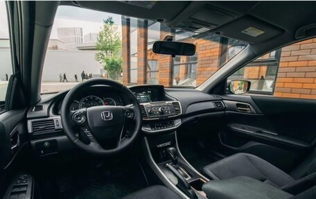 Honda Accord IX рестайлинг, 2014 год, 1 400 000 рублей, 11 фотография