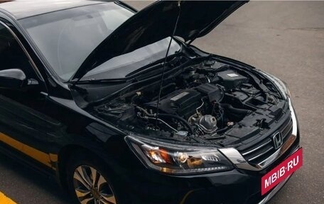 Honda Accord IX рестайлинг, 2014 год, 1 400 000 рублей, 16 фотография