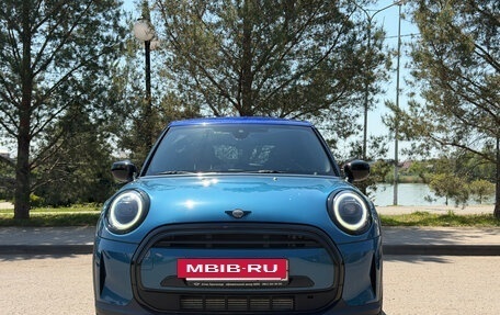 MINI Hatch, 2021 год, 2 990 000 рублей, 2 фотография