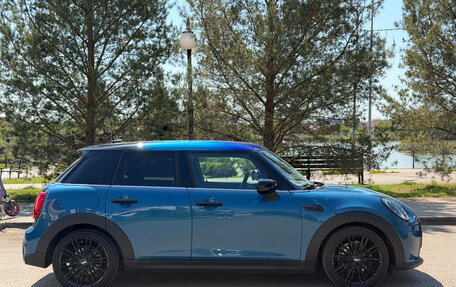 MINI Hatch, 2021 год, 2 990 000 рублей, 8 фотография