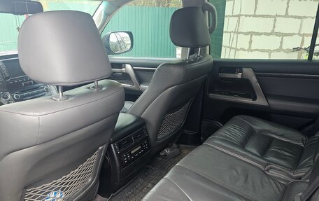 Toyota Land Cruiser 200, 2008 год, 2 400 000 рублей, 5 фотография