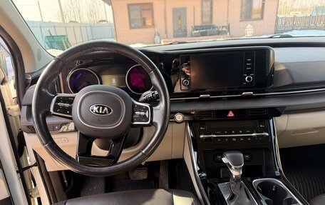KIA Carnival, 2021 год, 3 900 000 рублей, 14 фотография