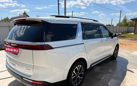 KIA Carnival, 2021 год, 3 900 000 рублей, 4 фотография