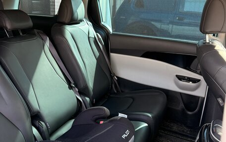 KIA Carnival, 2021 год, 3 900 000 рублей, 19 фотография