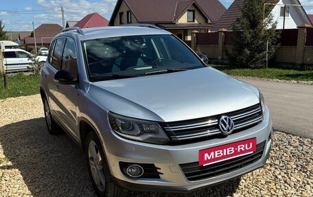 Volkswagen Tiguan I, 2013 год, 1 300 000 рублей, 2 фотография