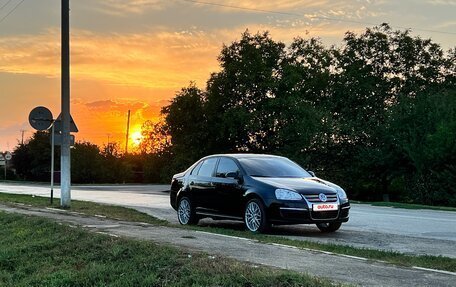 Volkswagen Jetta VI, 2009 год, 950 000 рублей, 12 фотография