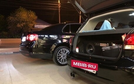 Volkswagen Jetta VI, 2009 год, 950 000 рублей, 5 фотография