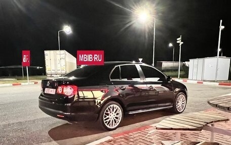 Volkswagen Jetta VI, 2009 год, 950 000 рублей, 13 фотография