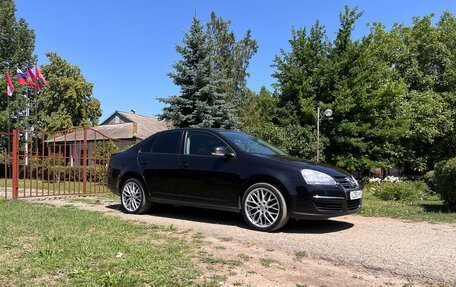 Volkswagen Jetta VI, 2009 год, 950 000 рублей, 17 фотография
