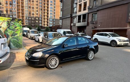 Volkswagen Jetta VI, 2009 год, 950 000 рублей, 22 фотография