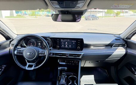 KIA K5, 2021 год, 2 750 000 рублей, 26 фотография